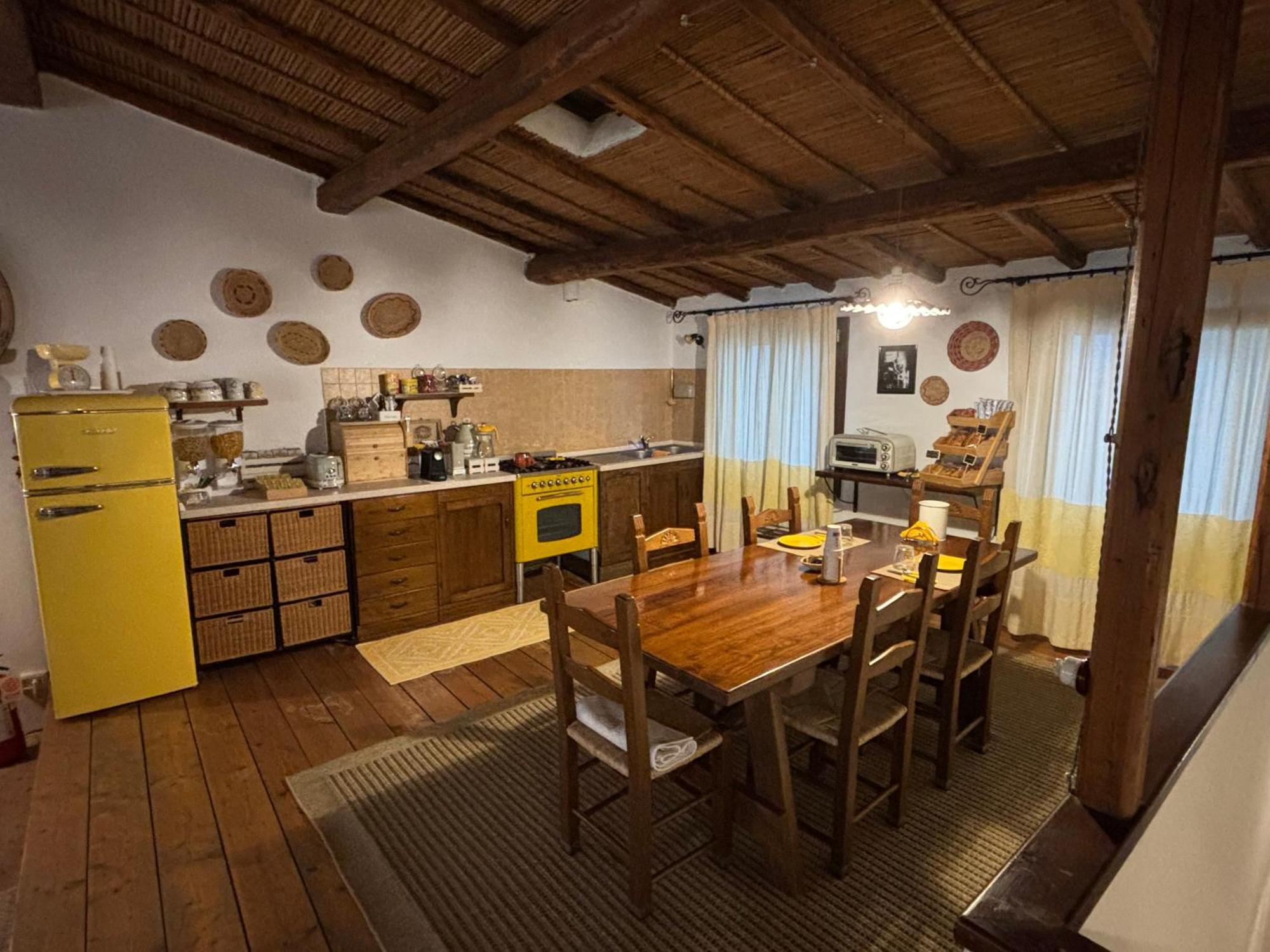 קאסטלסארדו B&B Casa Doria מראה חיצוני תמונה