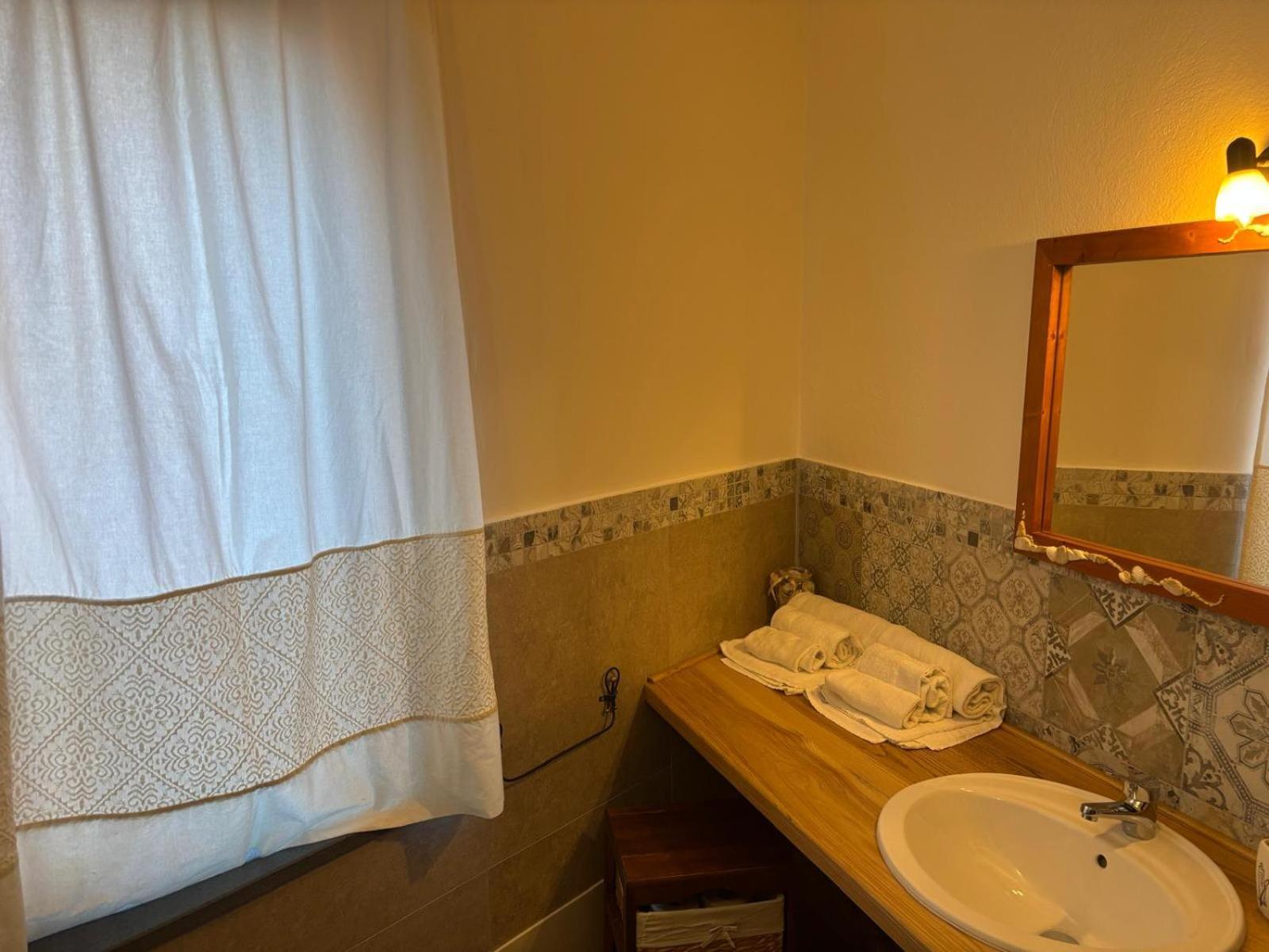 קאסטלסארדו B&B Casa Doria מראה חיצוני תמונה