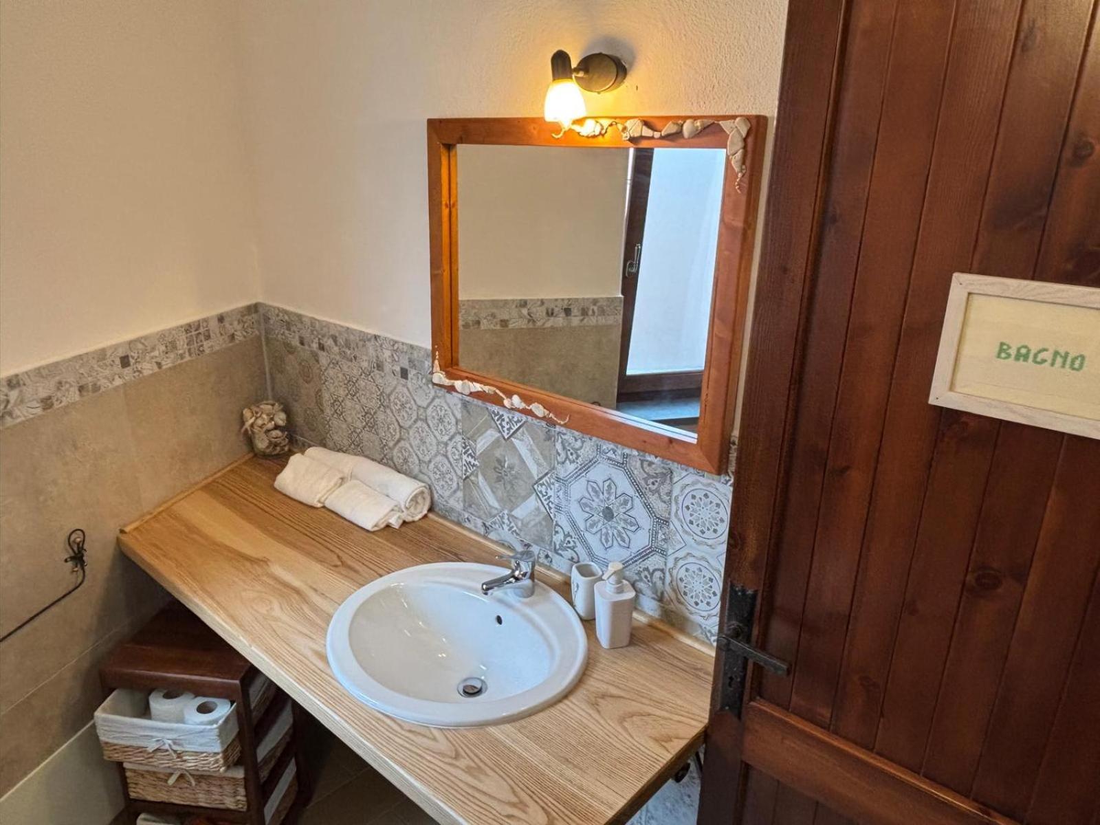 קאסטלסארדו B&B Casa Doria מראה חיצוני תמונה