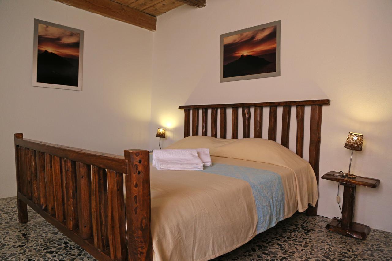 קאסטלסארדו B&B Casa Doria מראה חיצוני תמונה