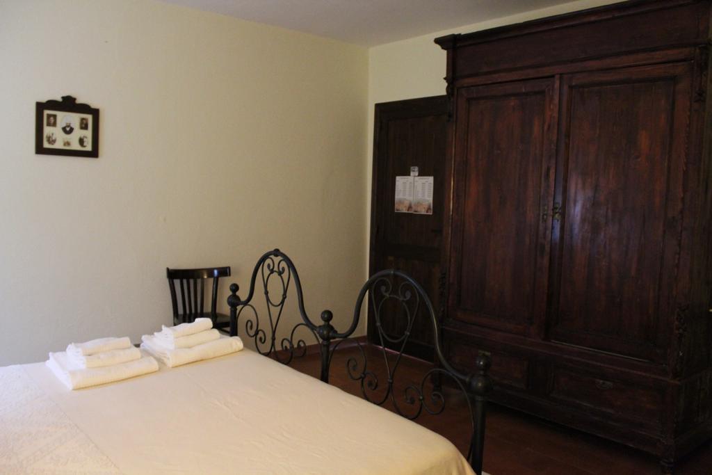 קאסטלסארדו B&B Casa Doria מראה חיצוני תמונה